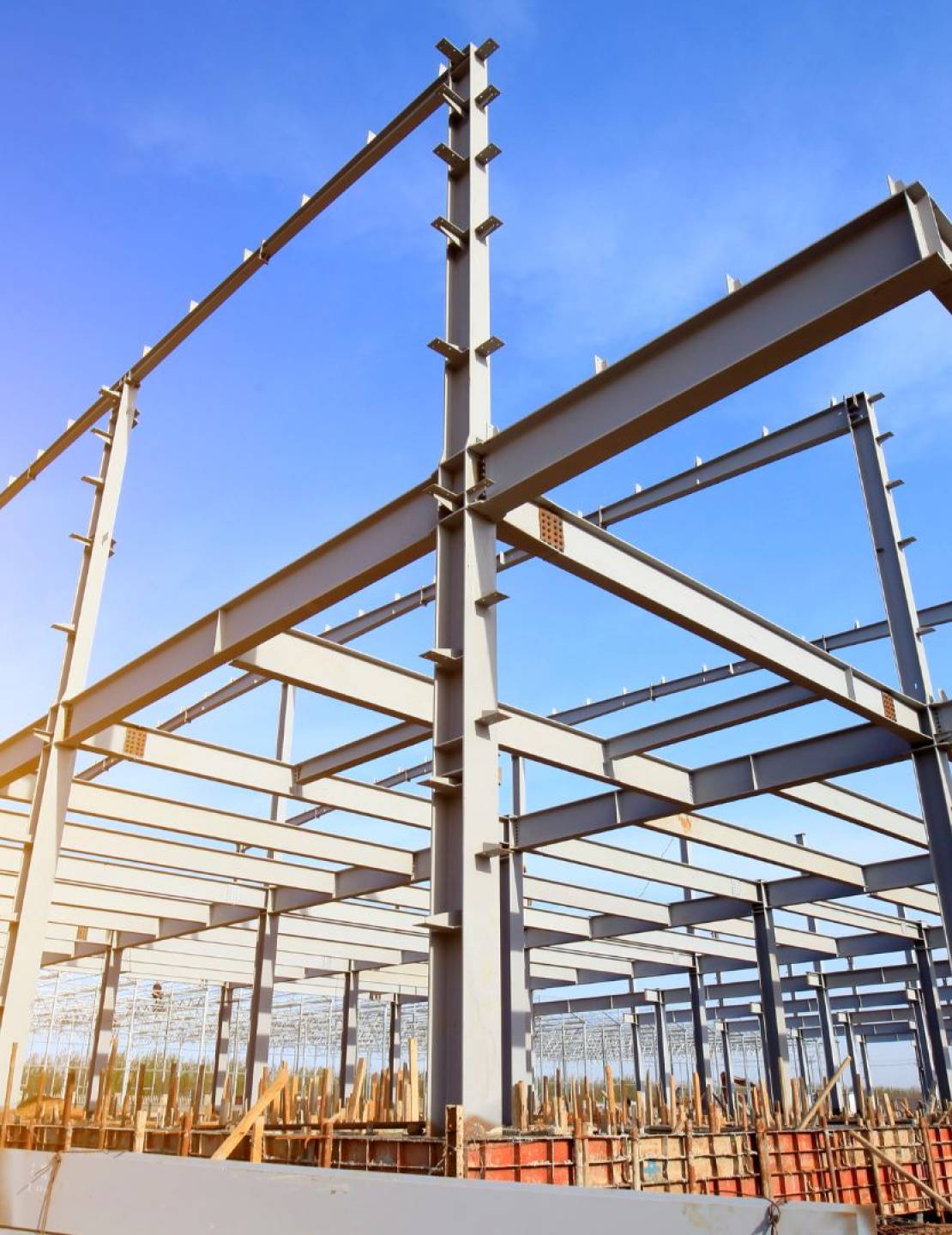 How Metal Fabrication Enhances Construction Safety